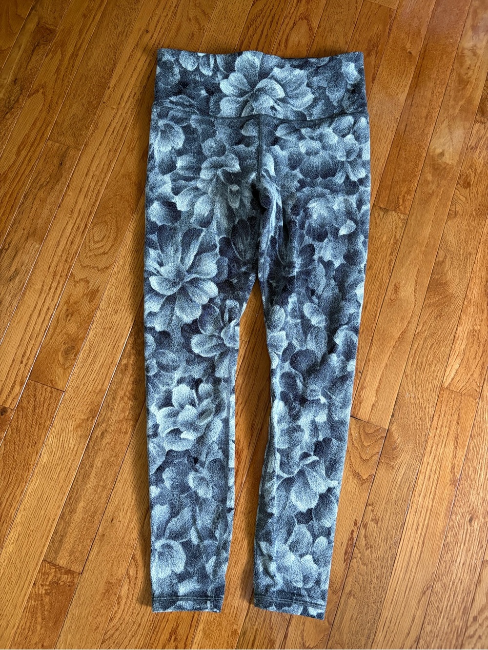 Womens Floral Print Grey Leggings